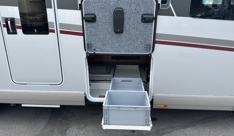 Carthago E Line I 61 XL Le Mercedes Benz pieno