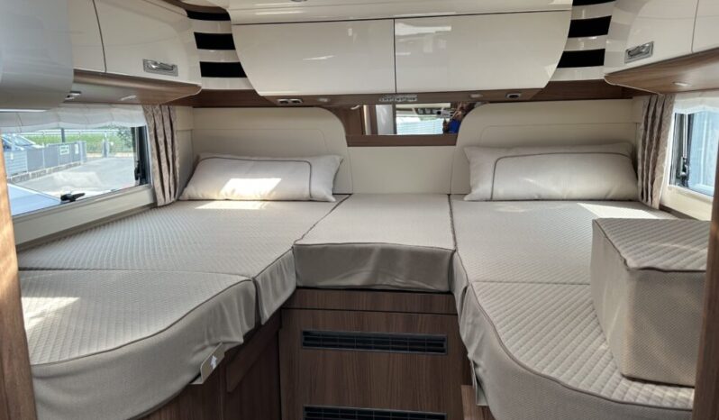 Carthago E Line I 61 XL Le Mercedes Benz pieno