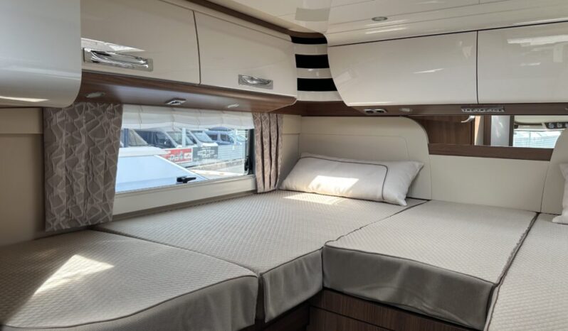 Carthago E Line I 61 XL Le Mercedes Benz pieno