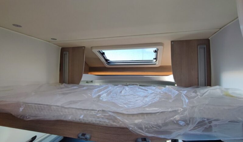 Burstner Lyseo Time SKYLINE 690G pieno