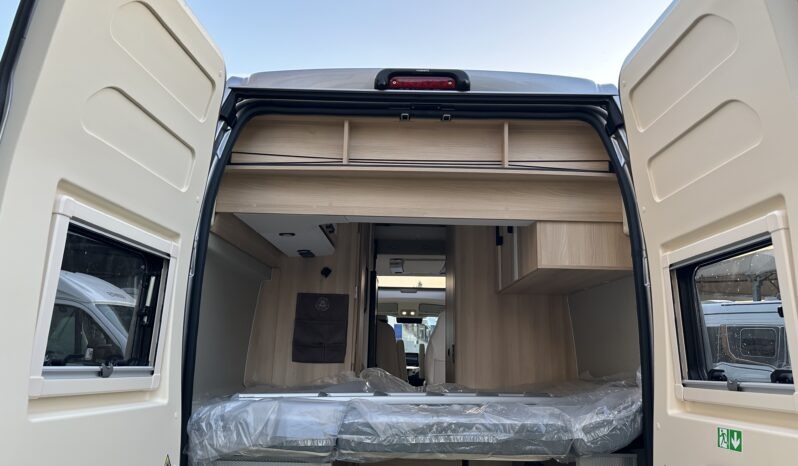 Dreamer CamperVan XL Select pieno