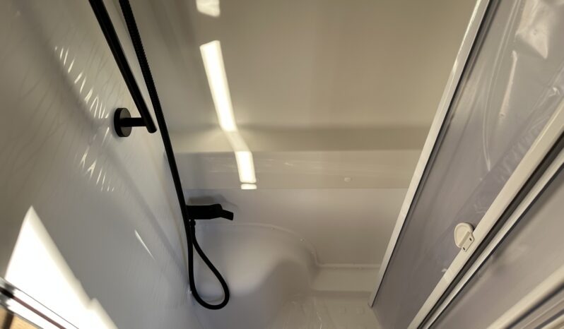 Dreamer CamperVan XL Select pieno