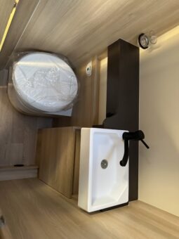 Dreamer CamperVan XL Select pieno