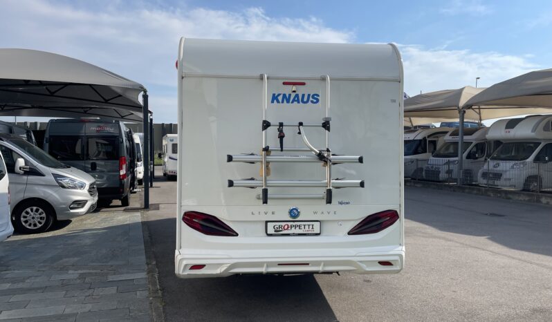 Knaus Live Wave 650 MF pieno