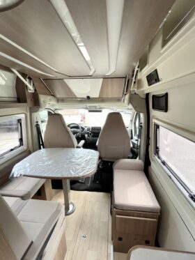 Dreamer Familyvan Select cambio automatico