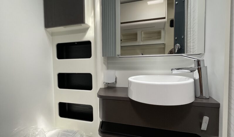 Dreamer Familyvan Select cambio automatico pieno