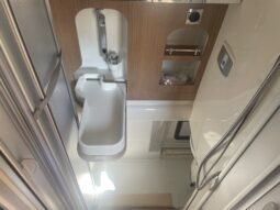 Malibu Van Compact 540 DB soffietto e cambio automatico pieno
