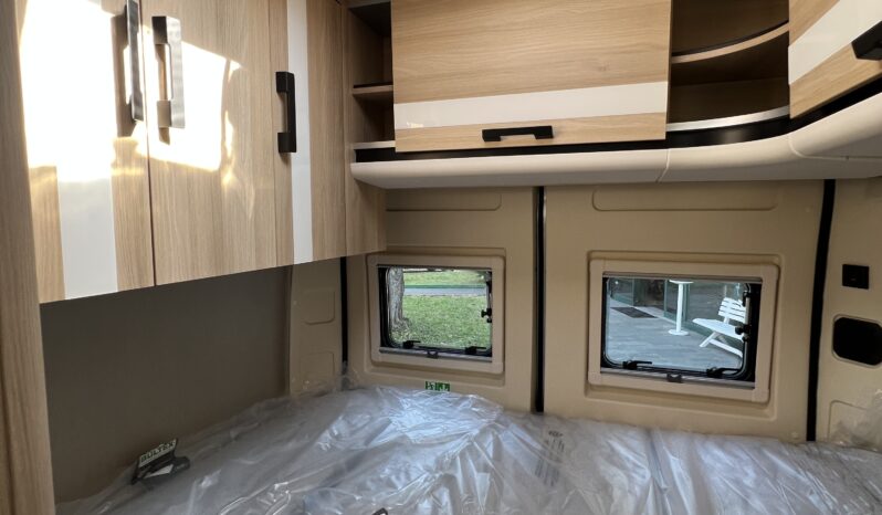 Dreamer Familyvan Select cambio automatico pieno