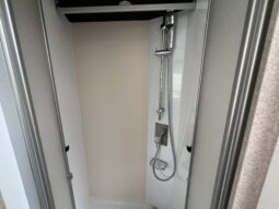 Mc Louis MC4-373 pieno