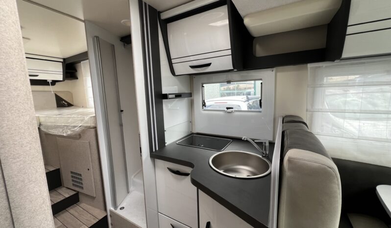 Mc Louis MC4-373 pieno
