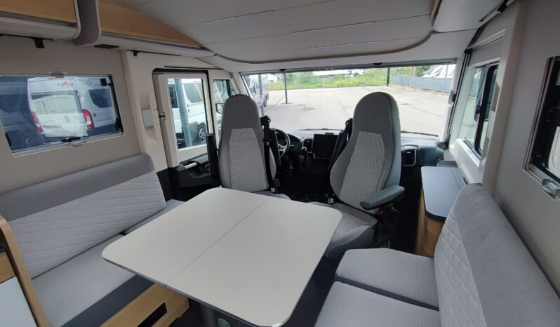 Adria Sonic Plus 700DC pieno