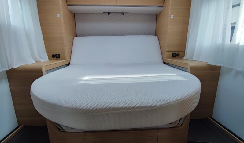 Adria Sonic Plus 700DC pieno