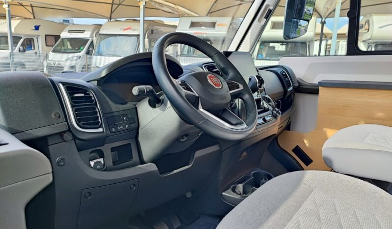 Adria Sonic Plus 700DC pieno