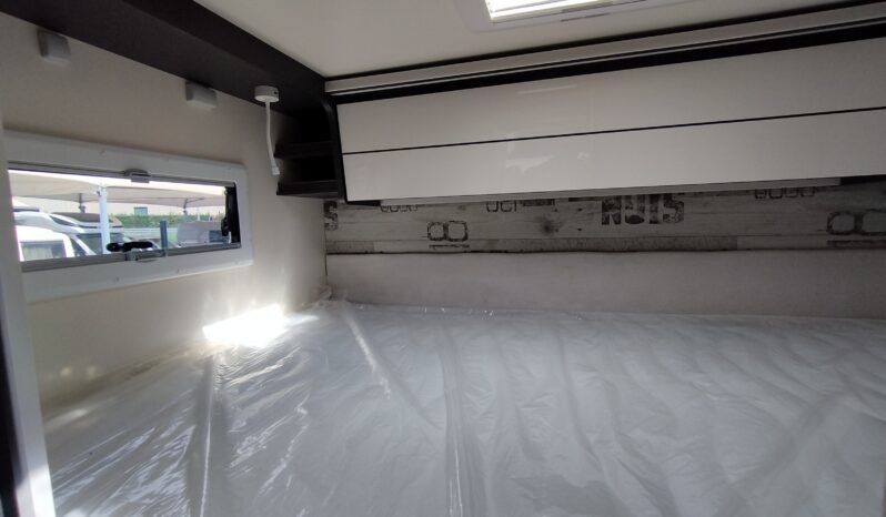 Mc Louis SLIM 331 pieno