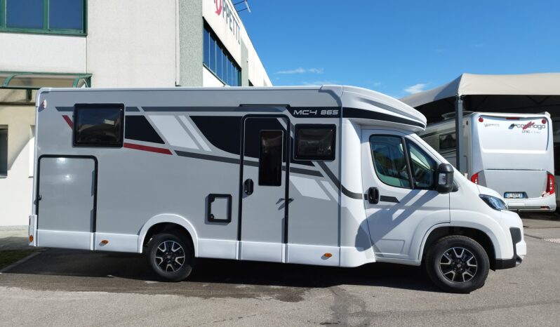Mc Louis MC4 865 2026 pieno