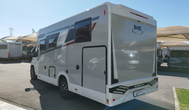 Mc Louis MC4 865 2026 pieno
