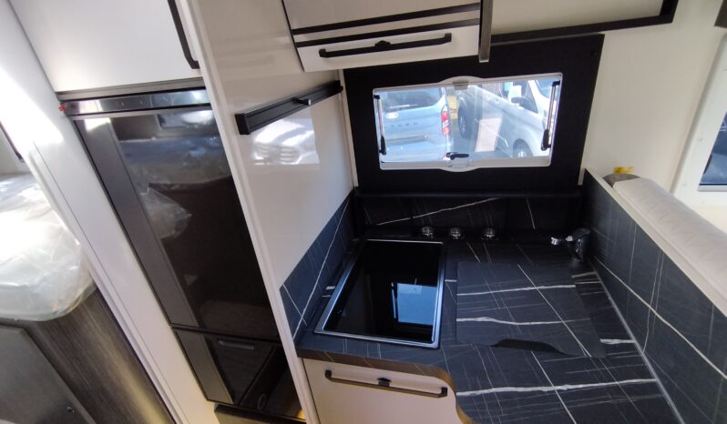 Mc Louis MC4 865 2026 pieno