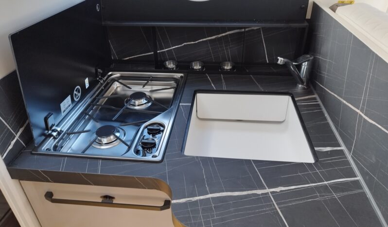 Mc Louis MC4 865 2026 pieno