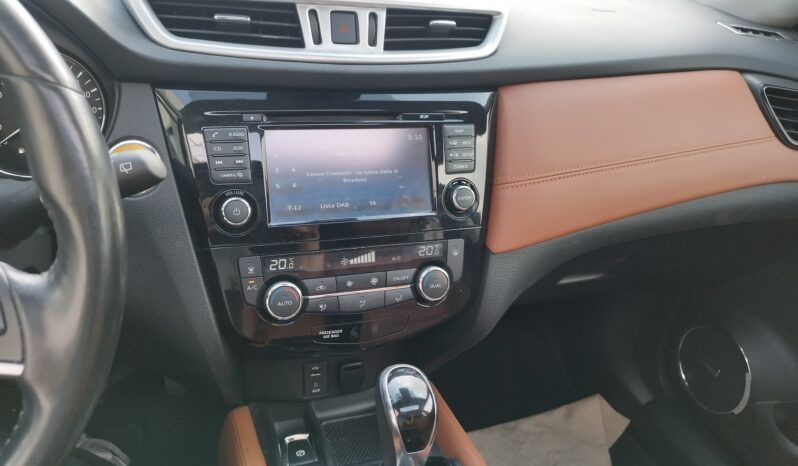 NISSAN Xtrail 4×4 pieno