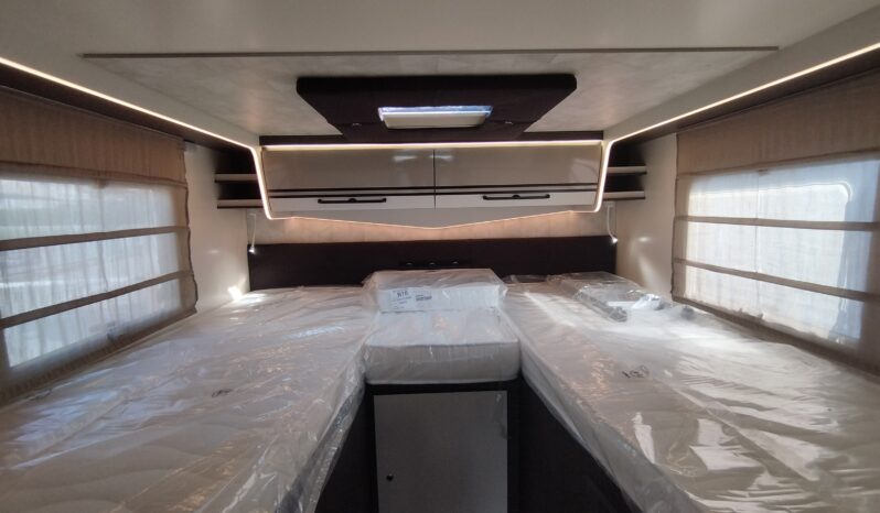 Mc Louis MC4 870 2026 pieno