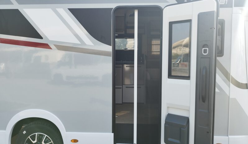 Mc Louis MC4 881 2026 pieno