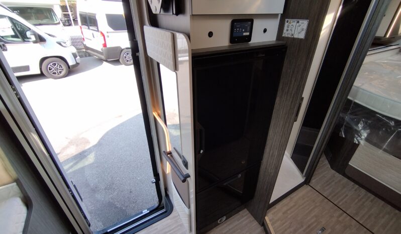 Mc Louis MC4 881 2026 pieno