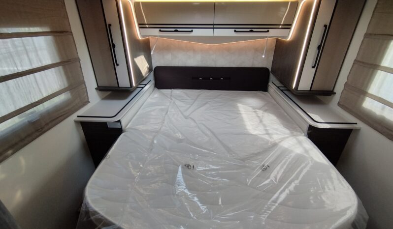 Mc Louis MC4 881 2026 pieno