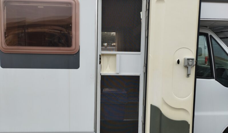 Knaus Sun Traveller 650LG pieno
