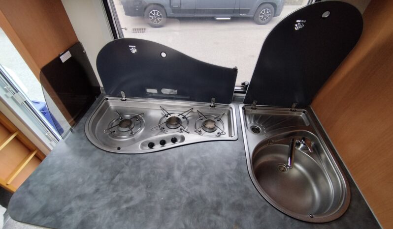 Knaus Sun Traveller 650LG pieno