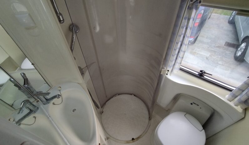 Knaus Sun Traveller 650LG pieno