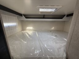 Mc Louis Glamys 320 Ford Transit cambio automatico 2026 pieno