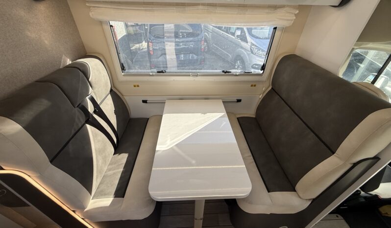 Mc Louis Glamys 320 Ford Transit cambio automatico 2026 pieno