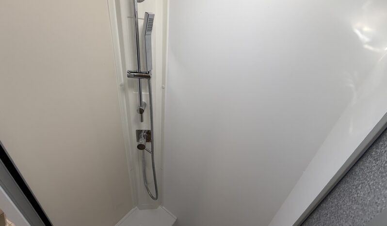 Mc Louis Glamys 320 Ford Transit cambio automatico 2026 pieno