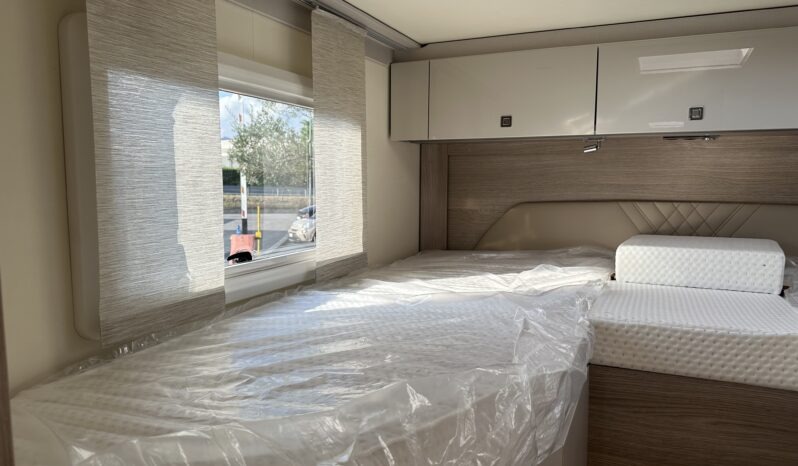 Burstner Lineo T 620 pieno