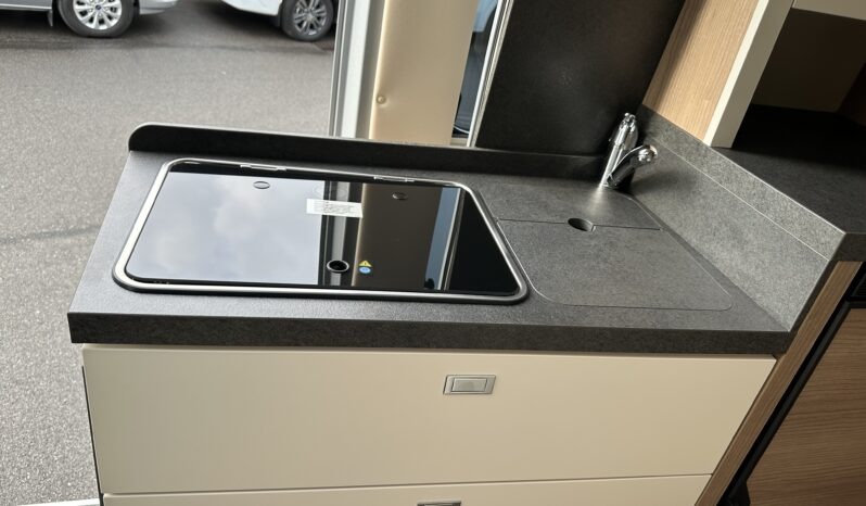 MALIBU VAN Diversity GT Skyview 600 DB K IN OFFERTA pieno