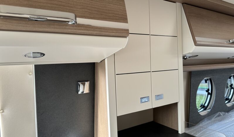 MALIBU VAN Diversity GT Skyview 600 DB K IN OFFERTA pieno