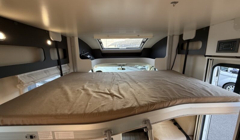 Mc Louis MC4 373 pieno