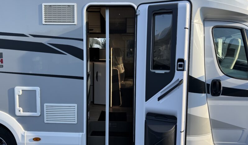 Mc Louis MC4 373 pieno