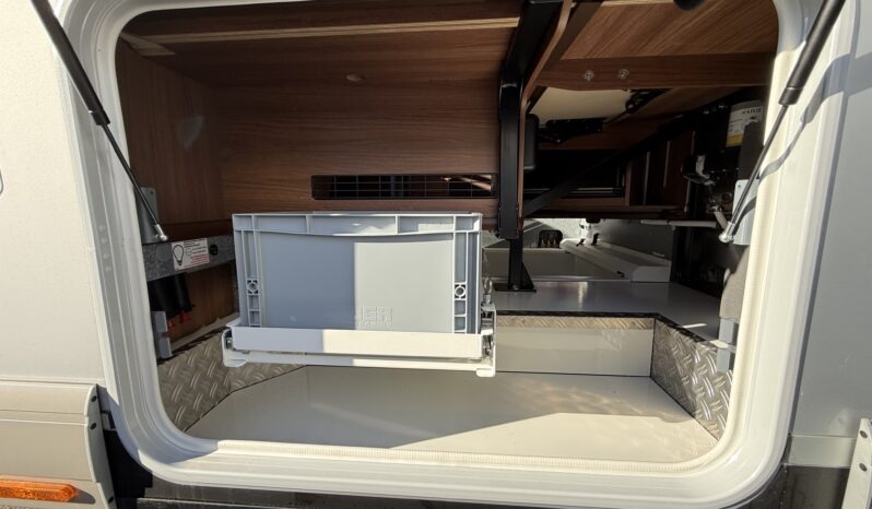 Carthago E Line I 50 Le MB modello 2026 pieno