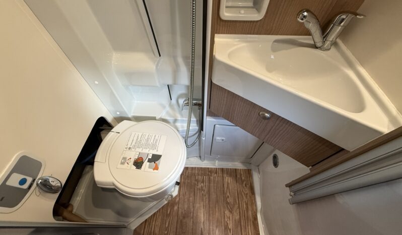 Malibu van 640 Le Charming GT pieno