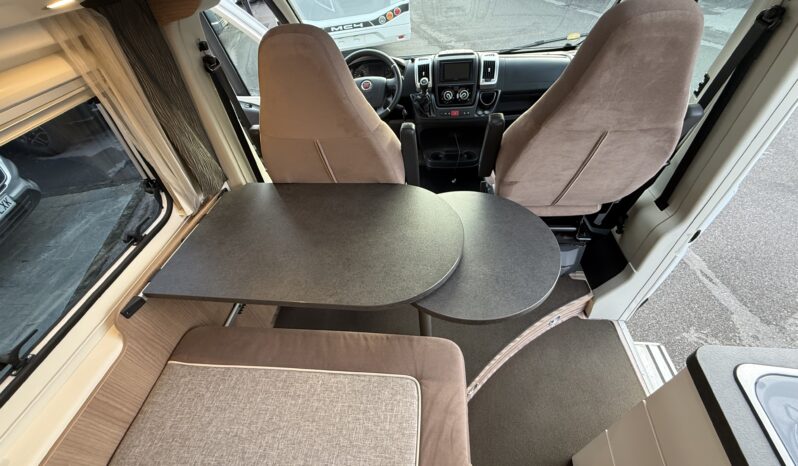 Malibu van 640 Le Charming GT pieno