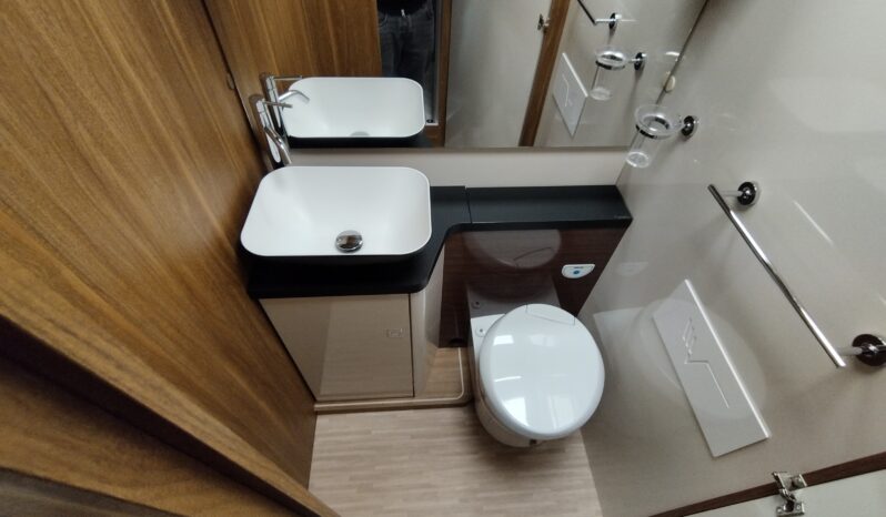 MOBILVETTA K-Yacht Tekno Line I 86 pieno