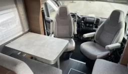 Knaus Live Wave 650MF pieno