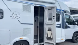 Knaus Live Wave 650MF pieno