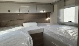 Burstner Lineo T 620 pieno