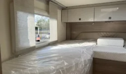 Burstner Lineo T 620 pieno