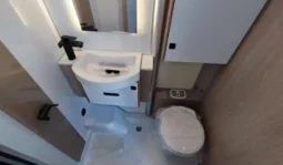 Burstner Lyseo Time SKYLINE 690G pieno