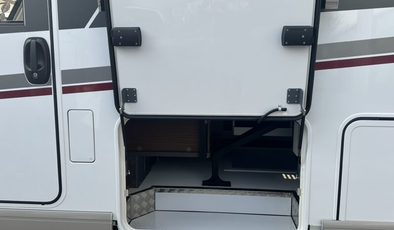 Carthago C Line I 5.9 Xl Le MB pieno