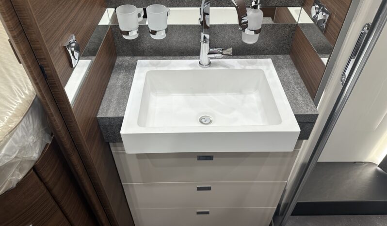 Carthago C Line I 5.9 Xl Le MB pieno