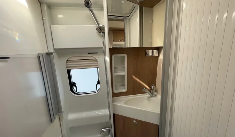 Malibu Van Diversity GT Skyview 640 LE K pieno